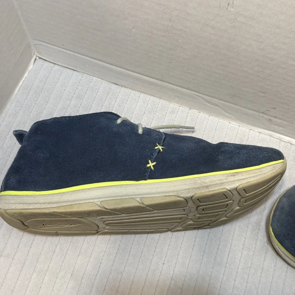 Altra Desert Boot Size 8.5 Blue Suede Mid Chukka Shoes Hiking Casual